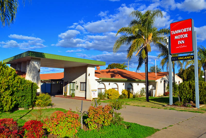 Book Accommodation online at Tamworth Motor Inn & Cabins.